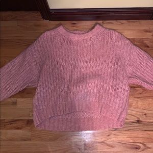 American Eagle pink cropped sweater